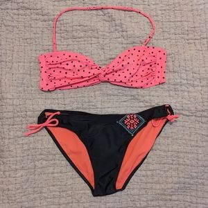 V.S PINK 👙 BIKINI TOP +Ties Adjustable Bottom👙size L-